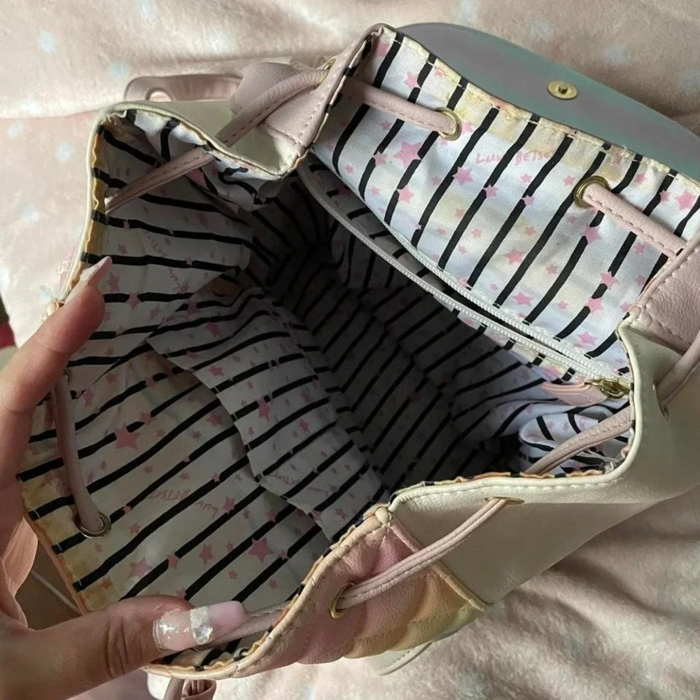 Betsey Johnson cat backpack‎  in Rainbow and white